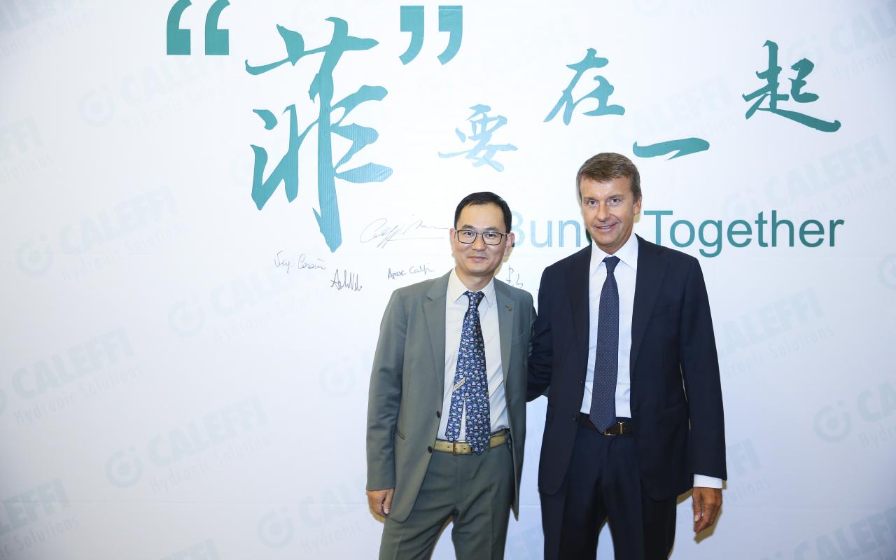 Shu Xuesong and Marco Caleffi 